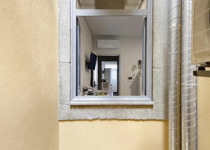 - - 6 Apartamento Oporto